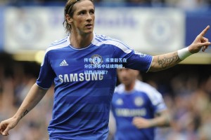 传奇之路，库里能否在分区决赛中延续辉煌，问鼎总冠军？