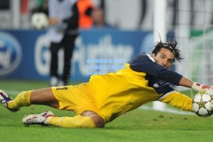 老帅缺阵群龙无首 GK主场连失三局惨遭EDG.M零封