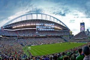 时光倒流！罗本经典凌空抽射，如何定义了拜仁与曼联的欧冠传奇对决